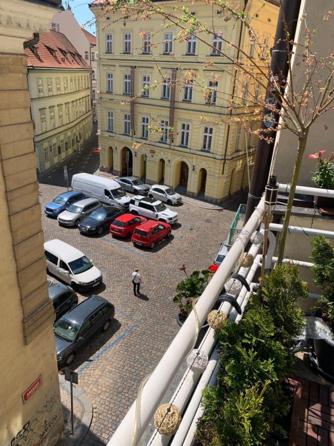 Appartement Anenska By Charles Bridge 2 à Prague Extérieur photo