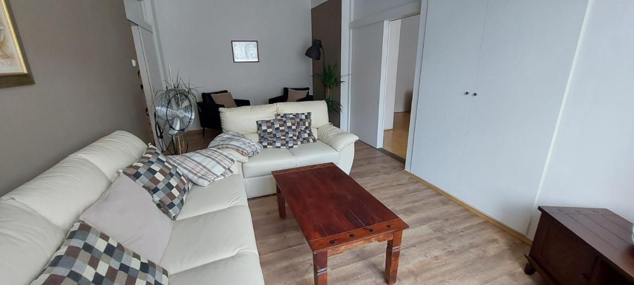 Appartement Anenska By Charles Bridge 2 à Prague Extérieur photo