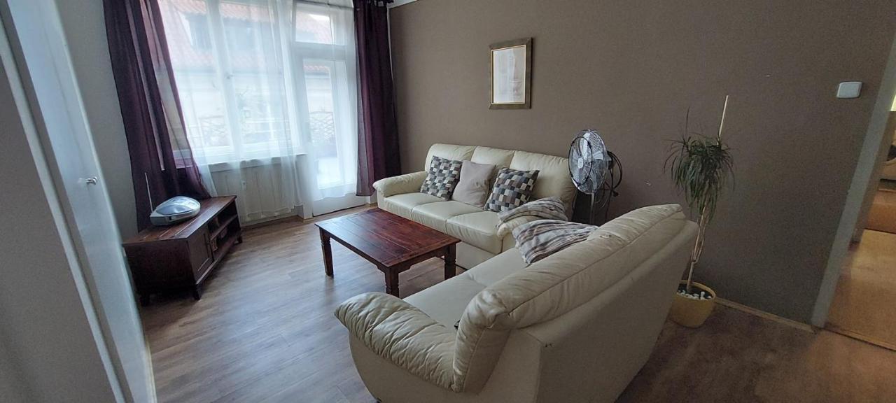 Appartement Anenska By Charles Bridge 2 à Prague Extérieur photo