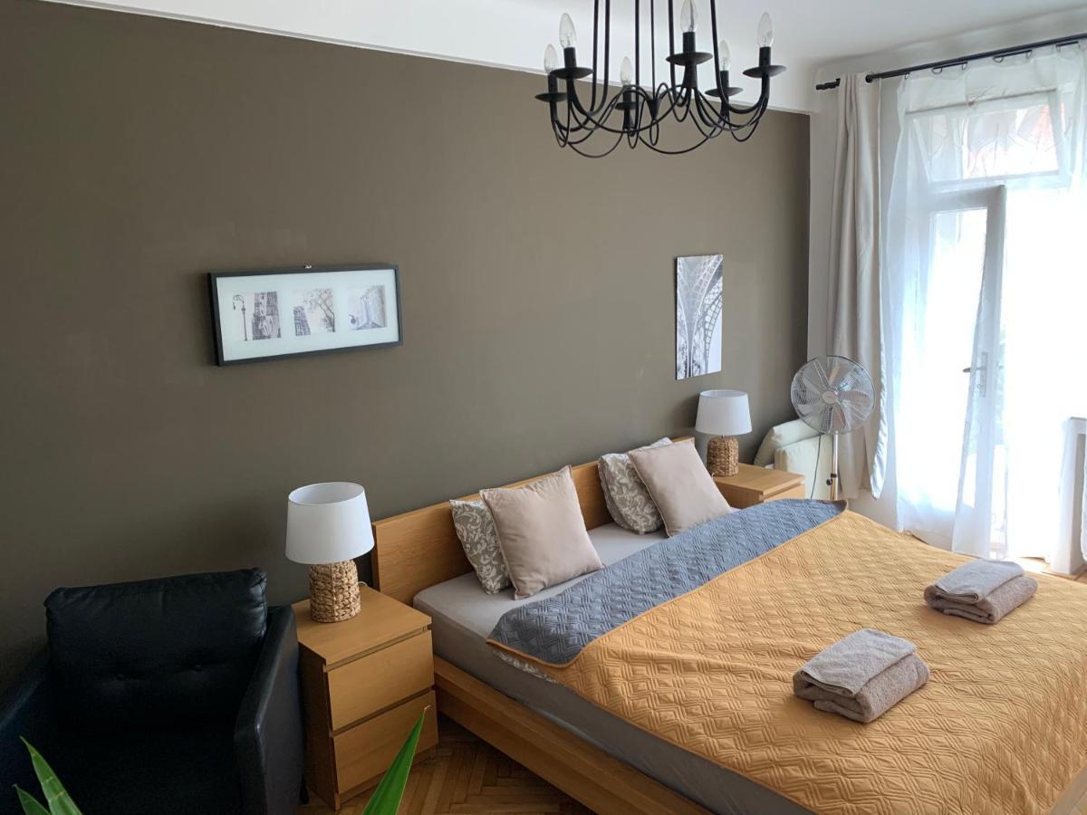 Appartement Anenska By Charles Bridge 2 à Prague Extérieur photo